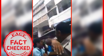 क्या मेहनताने के भुगतान की मांग करने पर पुलिसकर्मी ने इस रिक्शावाले को पीटा?