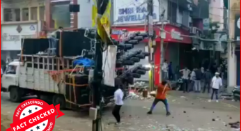 दुर्गा विसर्जन के दिन बिलासपुर में हिंदुओं के दो गुटों के बीच हुई लड़ाई को सांप्रदायिकता से जोड़कर वायरल किया जा रहा है।